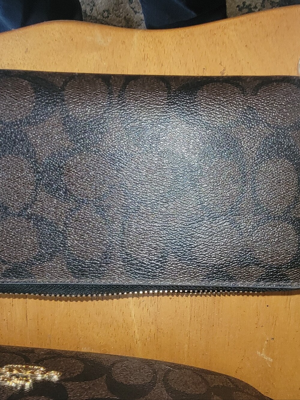 Coach Brown and Black Signature Canvas Crossbody Bag with Matching Wallet. - Picture 4 of 16